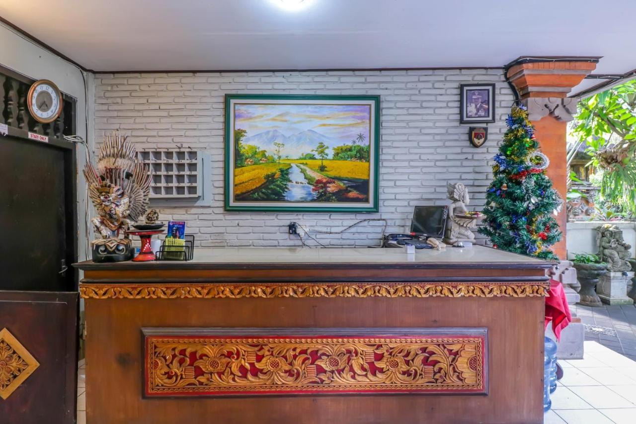 Oyo 1930 Ananda Beach Hotel Санур Экстерьер фото